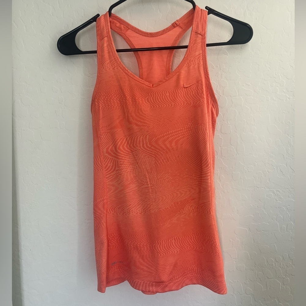 Nike Dri-Fit Women’s Racerback Tank Top Small Orange Running Gym Yoga Athletic